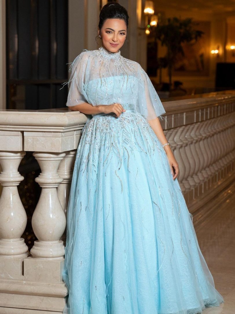 Sky Blue Celebrity Dubai Caftan Evening Dress Saudi Arabia Wedding Dress With Applique Sequined Strapless Ballgown Custom Made