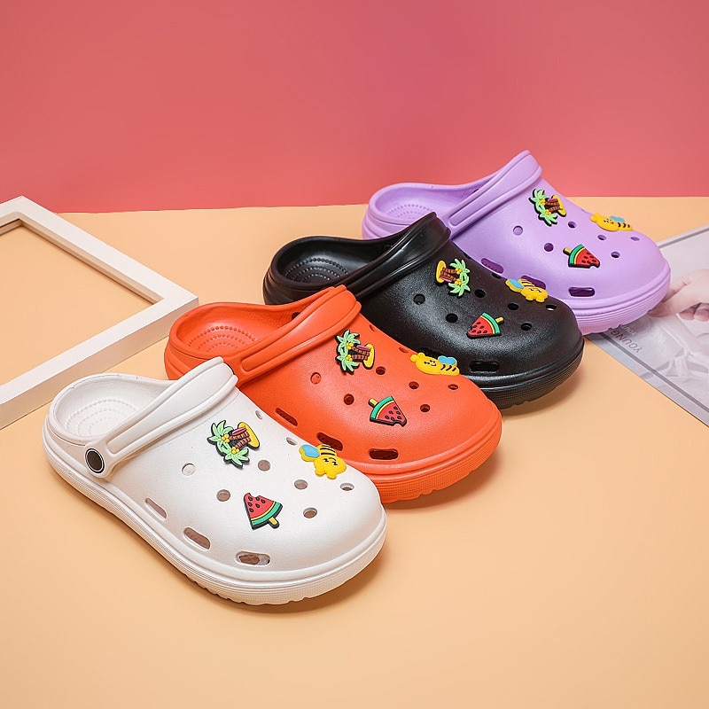 2021 Summer Women Garden Sandals Fruit Shoes Colorful Women s Clogs Comfort Platform Clogs Beach Women