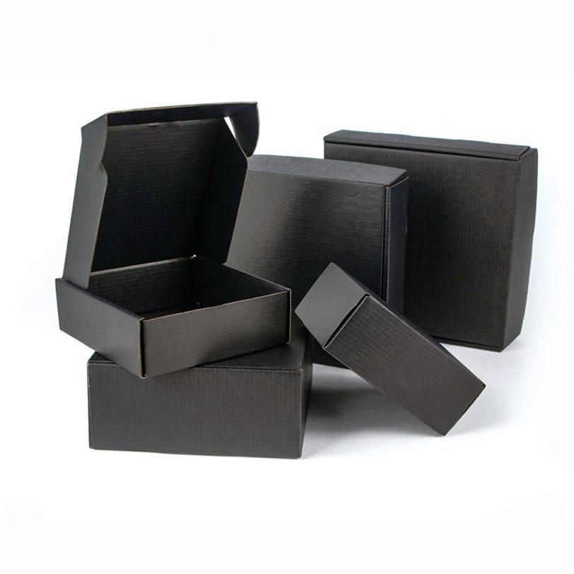 5pcs / 10pcs / black gift box clothing transportation corrugated packaging small carton support customized size and printed LOGO