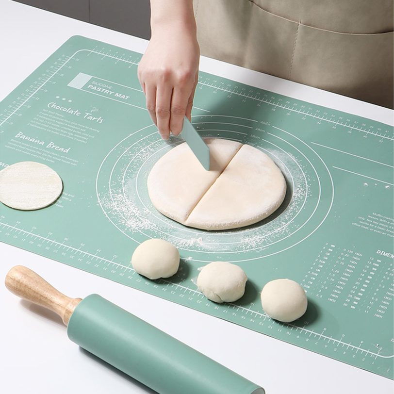 Silicone Kneading Pad Set 3 Pieces Pastry Mat with Measurement Rolling Pin Cutter Counter Broad Cake