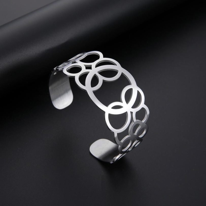 Skyrim 2021 New Hollow Circle Bangles Stainless Steel Women Girls Boho Bracelet Adjustable Cuff Bracelets Fashion Jewelry Gift