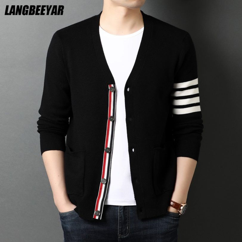 Top Grade New Autum Winter Brand Fashion Knitted Men Cardigan Sweater Black Korean Casual Coats Jacket Mens Clothing 2021