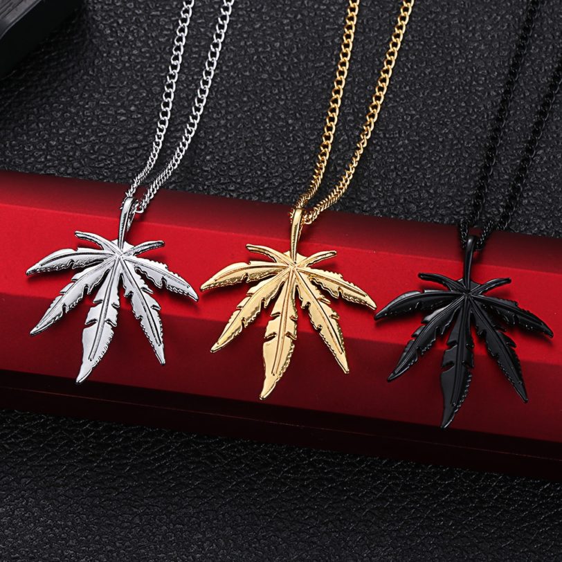 1Pcs Maple Leaf Necklace Hemp Leaf Pendant Charm Chain Necklace for Men Women Fashion Hip Hop Jewelry Necklace Gift Jewelry