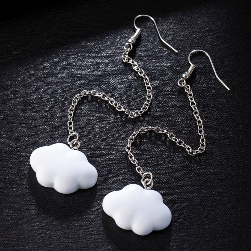 Fashion Korea Style White Dangling Earrings for Women Cute Simple Cloud Earrings with Chain SImple Ladies Ears Jewellery