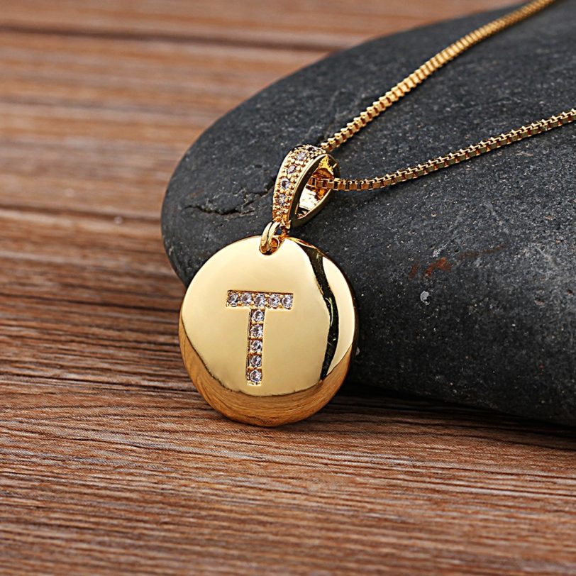 New Hot Sale Top Quality Women Girls Initial Letter Necklace Gold Color 26 Letters Charm Necklaces Pendants Copper Jewelry Gift