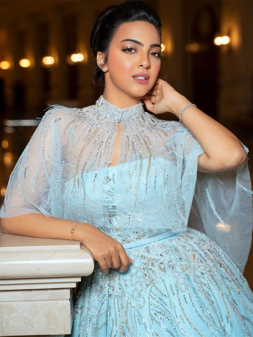 Sky Blue Celebrity Dubai Caftan Evening Dress Saudi Arabia Wedding Dress With Applique Sequined Strapless Ballgown Custom Made - Image 3