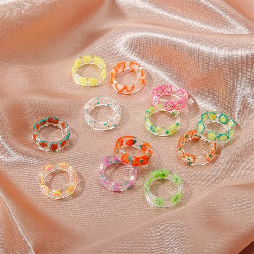 Summer Fashion Fresh Fruit Acrylic Ring for Women Transparent Resin New Design Strawberry Lemon Finger Jewelry Girl Gifts 2021