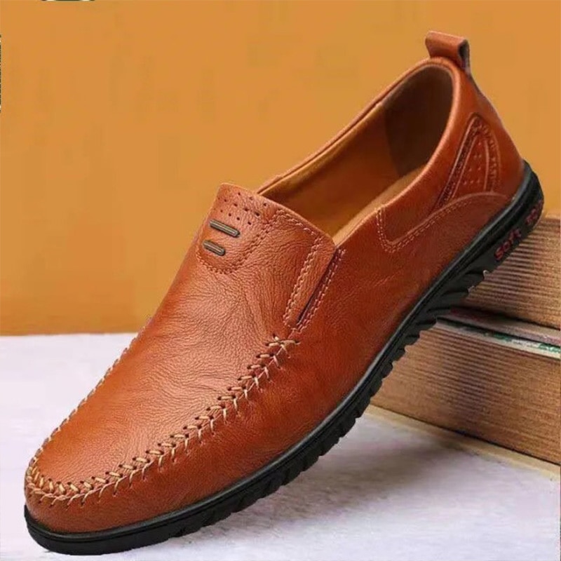 2021 Genuine Leather Men Casual Shoes Luxury Brand Casual Slip on Formal Loafers Men Moccasins Italian