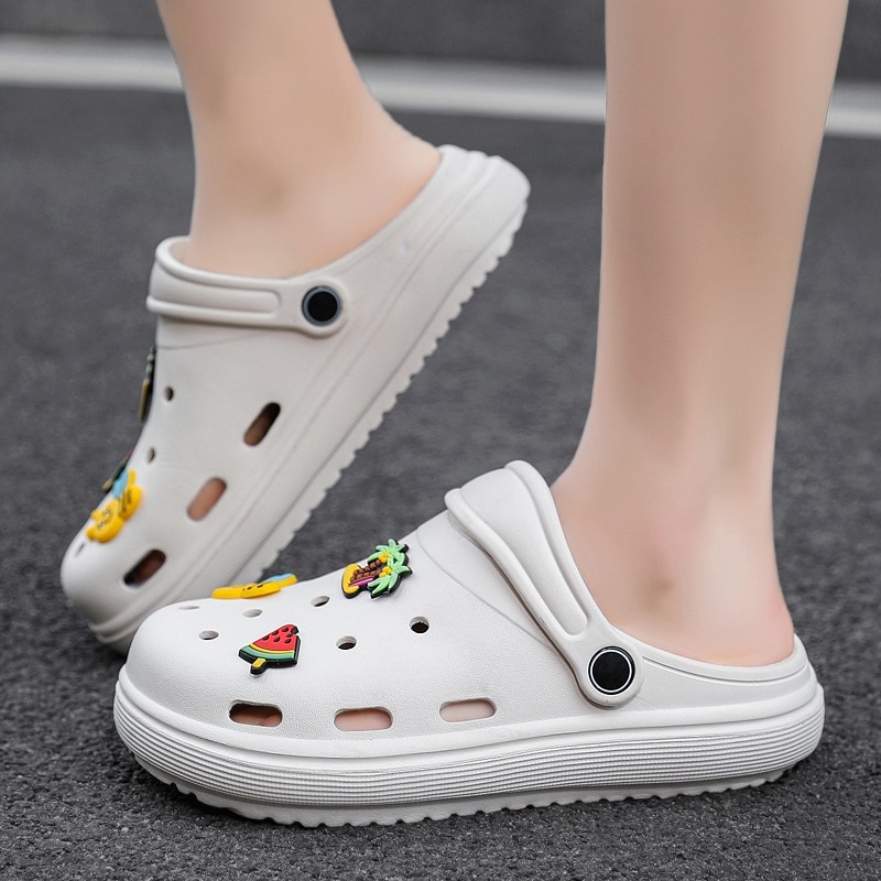 2021 Summer Women Garden Sandals Fruit Shoes Colorful Women s Clogs Comfort Platform Clogs Beach Women 2