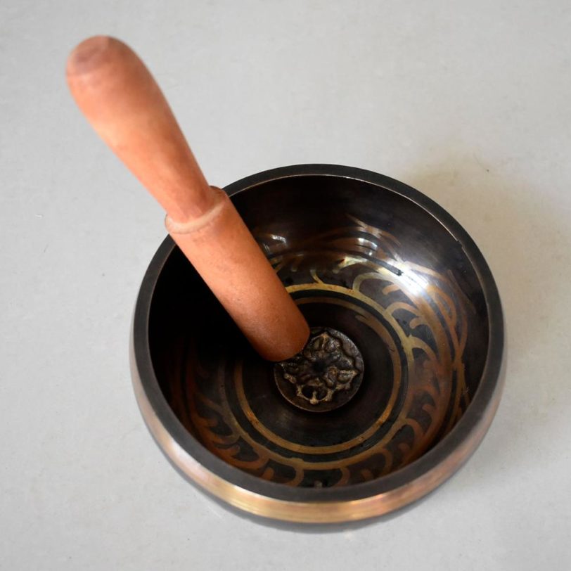 Best Price Tibetan Bowls Meditation Bowl Different size Different style Yoga Singing Bowl - Image 4