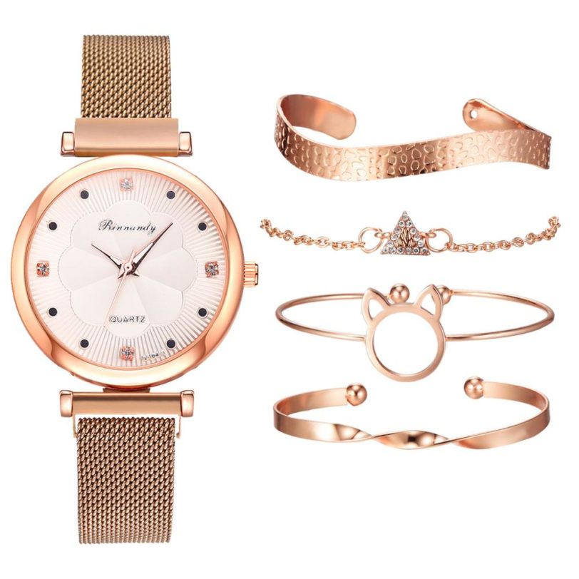 Fashion 5pcs Set Women Watches Luxury Magnet Buckle Flower Rhinestone Watch Ladies Quartz Wrist Watch Bracelet 1