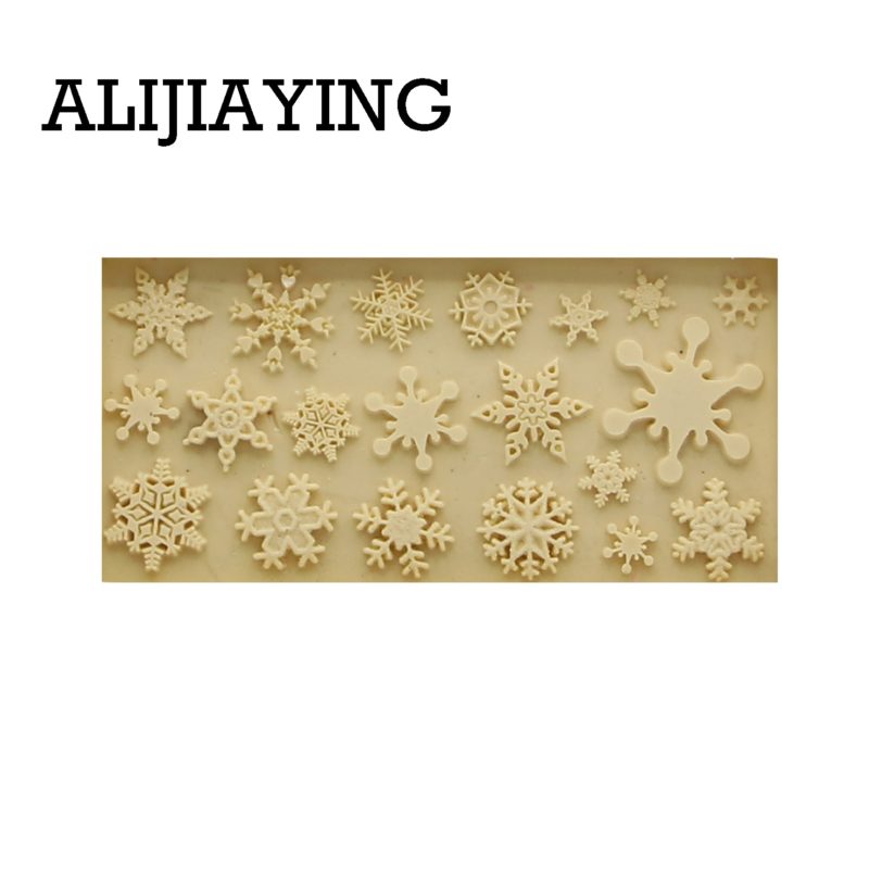 M1425 DIY Christmas snowflake molds Sugarcraft Silicone Mold cake Decorating tool fondant chocolate candy dessert craft moulds - Image 2