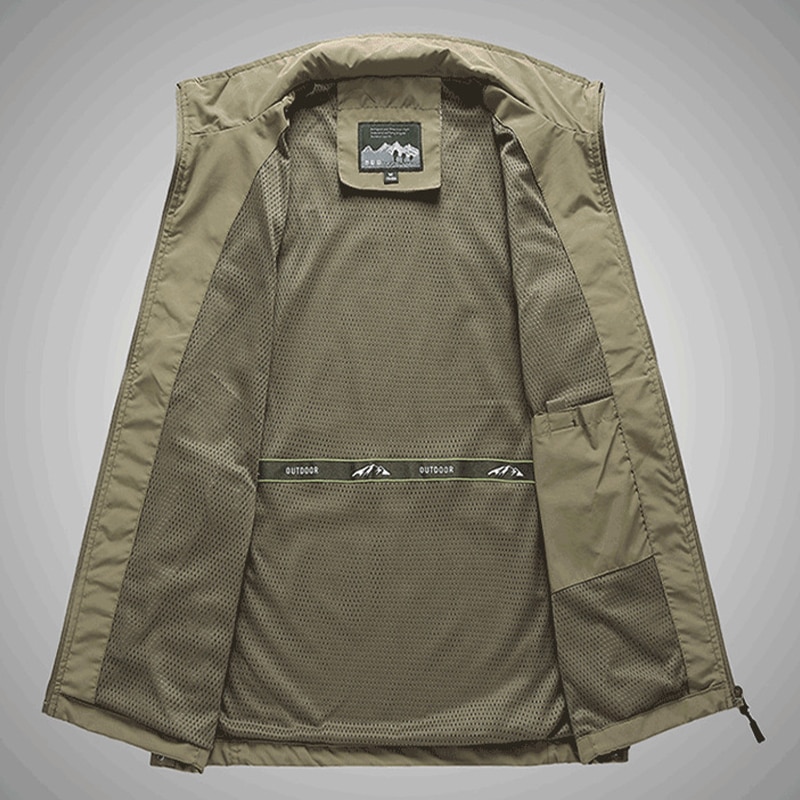 Men Vests Jacket 2021 New Summer Outdoors Sleeveless Men s Vest Casual Travels Thin Fishing Vest