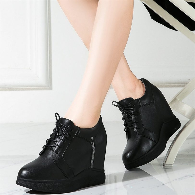 Plus Size Lace Up Creepers Women Genuine Leather Platform Wedges High Heel Pumps Female Round Toe 2