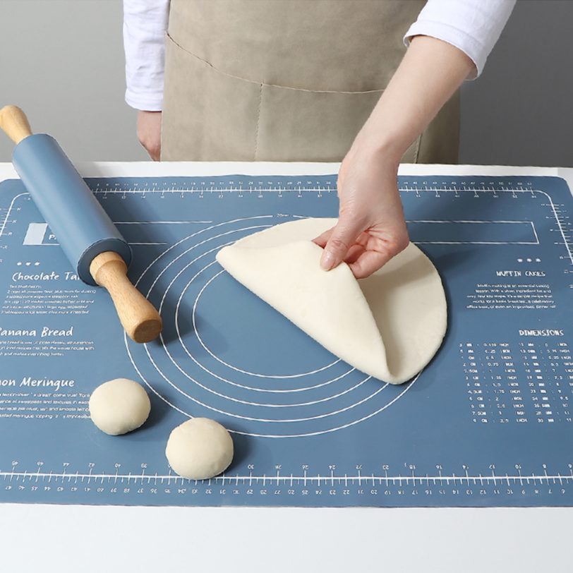Silicone Kneading Pad Set 3 Pieces Pastry Mat with Measurement Rolling Pin Cutter Counter Broad Cake 1