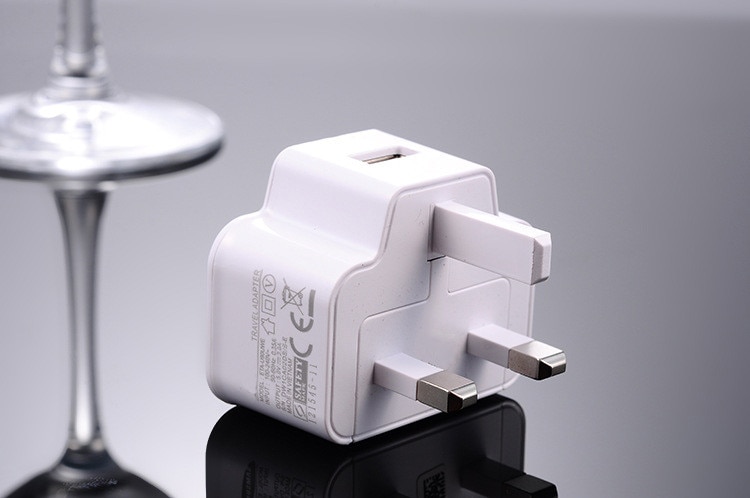 UK Plug USB Wall Charger 5V2A Travel Home Charging Charger Mobile Phones Charge Adapter for iPhone 2