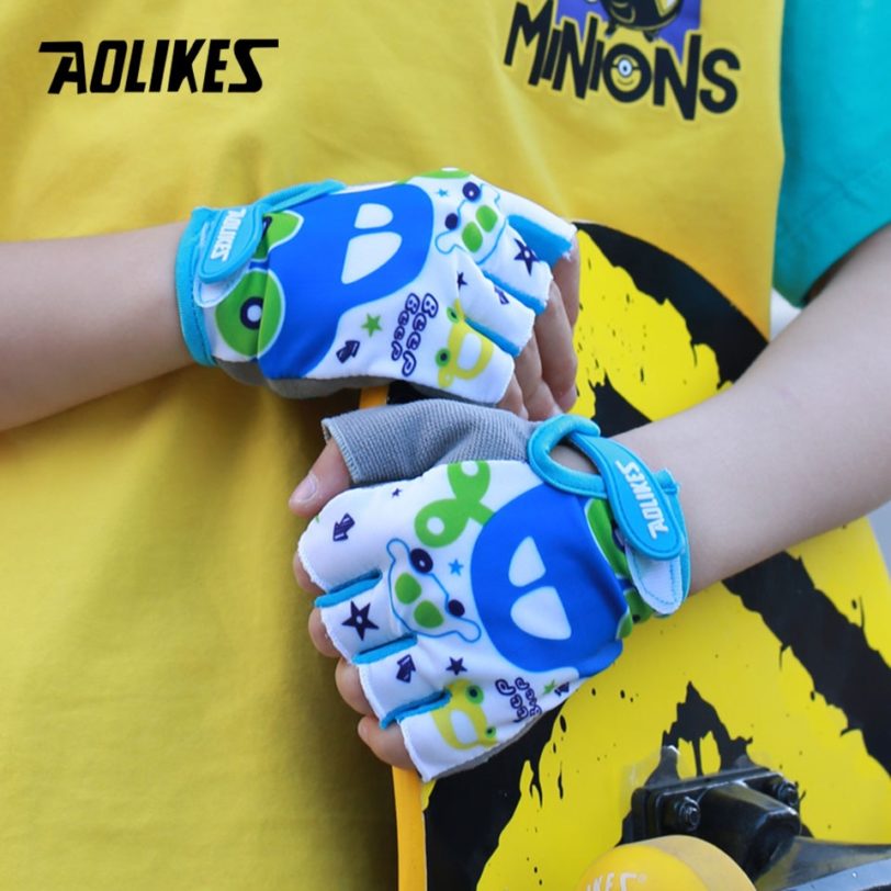 1 Pair Child Cycling Gloves Kids Half Finger Bicycle Gloves Outdoor Sports Children Boy Girls Breathable Gloves Riding Equipment - Image 4