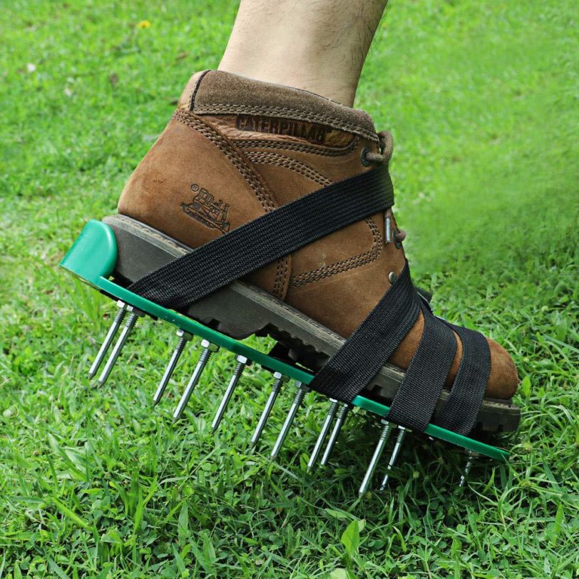 Lawn Aerator Shoes New arrival with 6 shoelace Garden Yard Grass Cultivator Scarification Nail Tool LS'D - Image 5