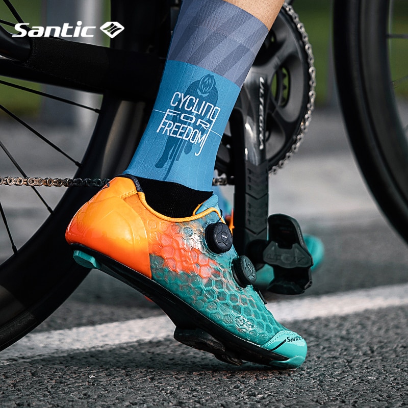 Santic Carbon Fiber Men Cycling Road Shoes Two Color Breathable Triathlon Zapatillas Ciclismo MS19008B Bicycle lock 1